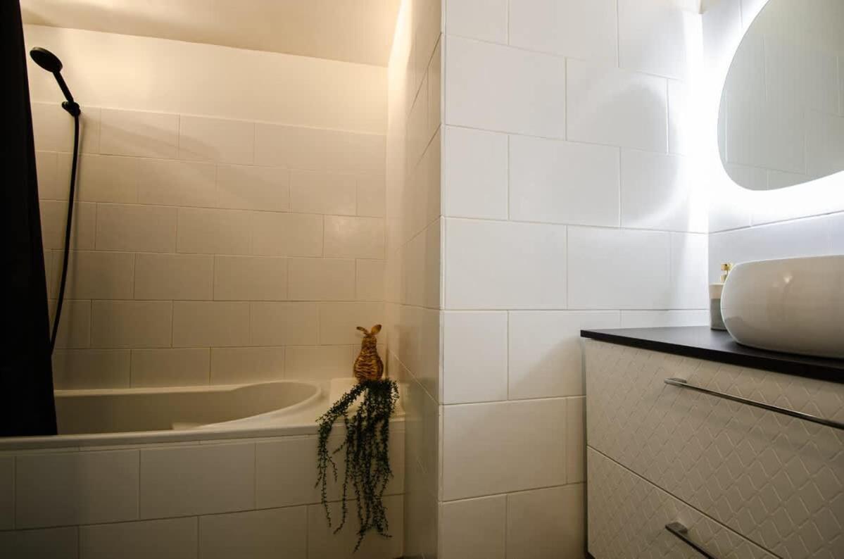 Casamea - Apt Spacieux, Clim, Famille & Cabane อฌักซิโอ้ ภายนอก รูปภาพ